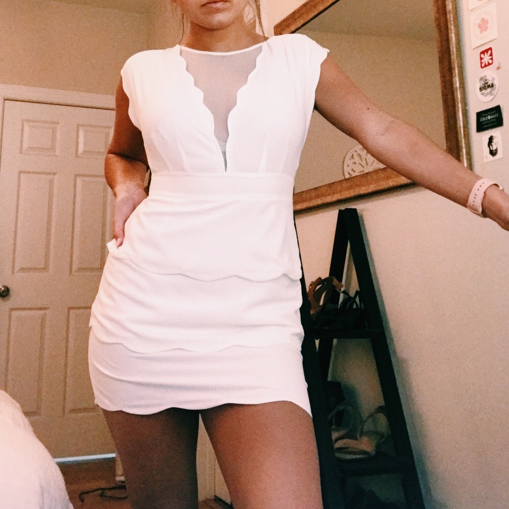 White fitted mini dress. Size 2